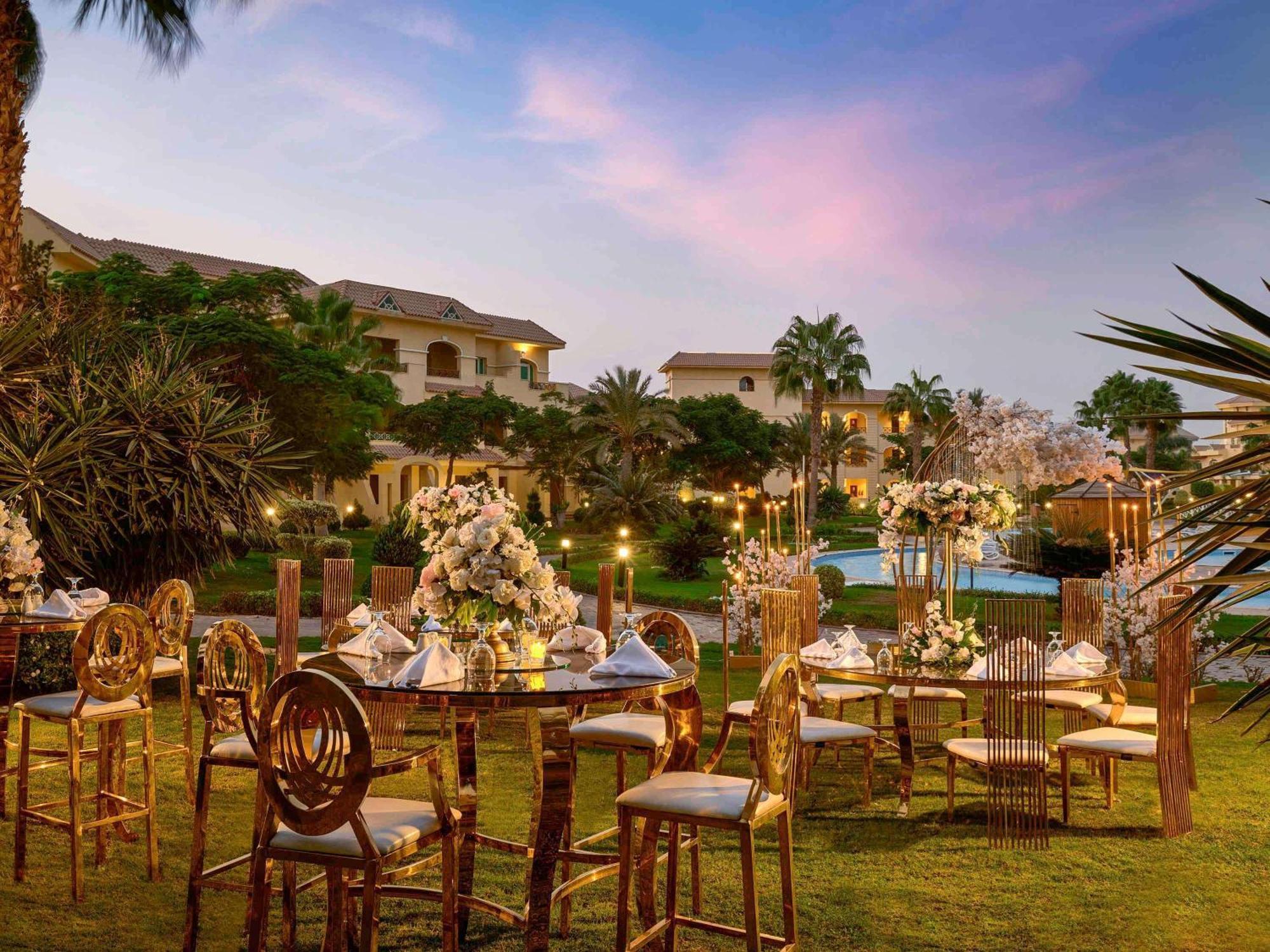 Moevenpick Hotel Cairo - Media City Giza Zewnętrze zdjęcie The Royal Mirage